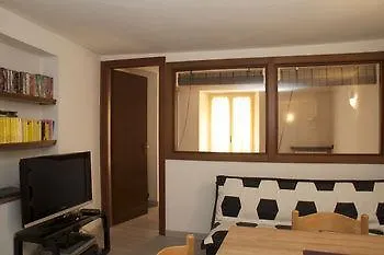 Bergamo Apartment And Room 0*,  Itália