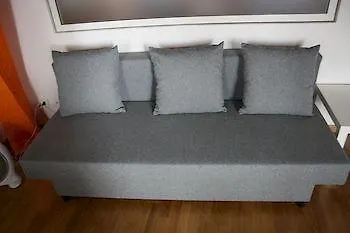Bergamo Apartment And Room