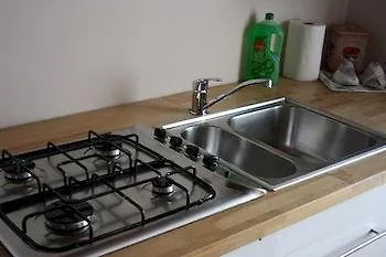 Bergamo Apartment And Room