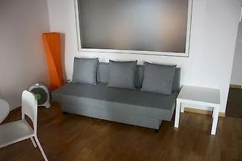 Bergamo Apartment And Room
