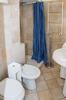 Bergamo Apartment And Room Itália