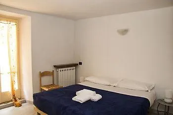 Bergamo Apartment And Room