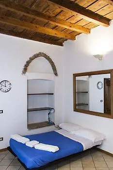 Bergamo Apartment And Room 0*,  Itália