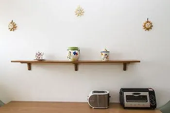 Bergamo Apartment And Room