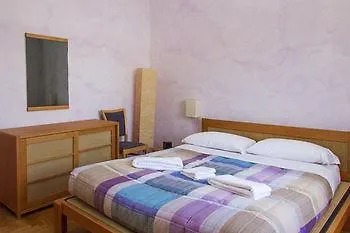 Bergamo Apartment And Room Itália