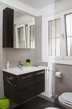 Bergamo Apartment And Room Italia